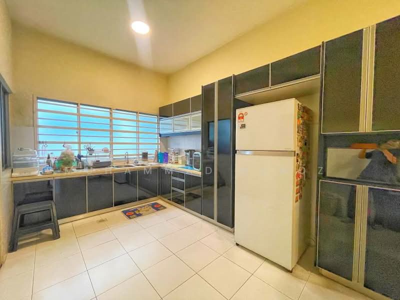 Rumah Teres 2-Tingkat untuk Dijual di Puchong (Selangor) - Muhammad Muadz - Kitchen - PropertyGuru.com.my
