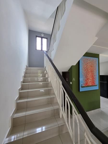 2.5-storey Terraced House for Sale in Diamond City (Semenyih) - Teresa Law - PropertyGuru.com.my
