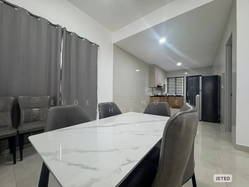 2-storey Terraced House for Rent in Bandar Rimbayu (Telok Panglima Garang) - Eugene Ong Eu chieh - Dining Room - PropertyGuru.com.my
