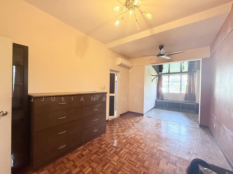 Condominium for Sale at Trellises - Juliana Mahmud - Living Room - PropertyGuru.com.my