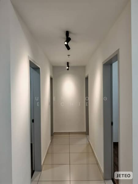Servis Apartment untuk Disewa di The Amber Residence @ TwentyFive.7 - Eugene Ong Eu chieh - Corridor - PropertyGuru.com.my