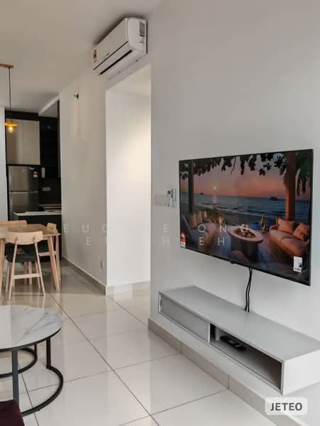 Servis Apartment untuk Disewa di The Amber Residence @ TwentyFive.7 - Eugene Ong Eu chieh - Living Room - PropertyGuru.com.my
