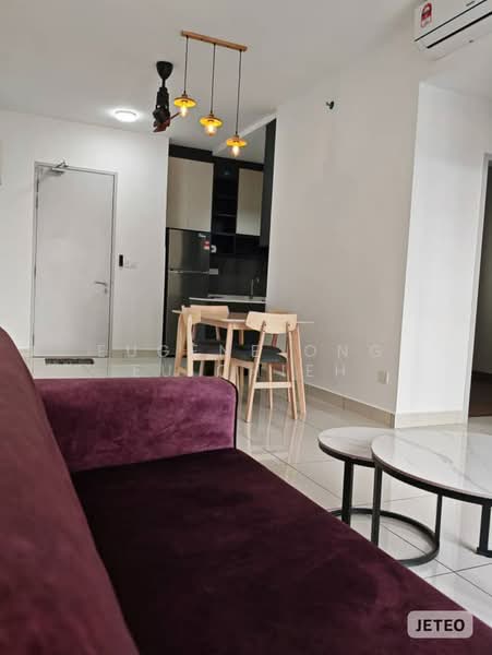 Servis Apartment untuk Disewa di The Amber Residence @ TwentyFive.7 - Eugene Ong Eu chieh - Living Room - PropertyGuru.com.my