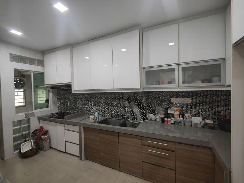 2-storey Terraced House for Sale in Taman Bukit Mayang Emas (Petaling Jaya) - Richard Liew - Kitchen - PropertyGuru.com.my