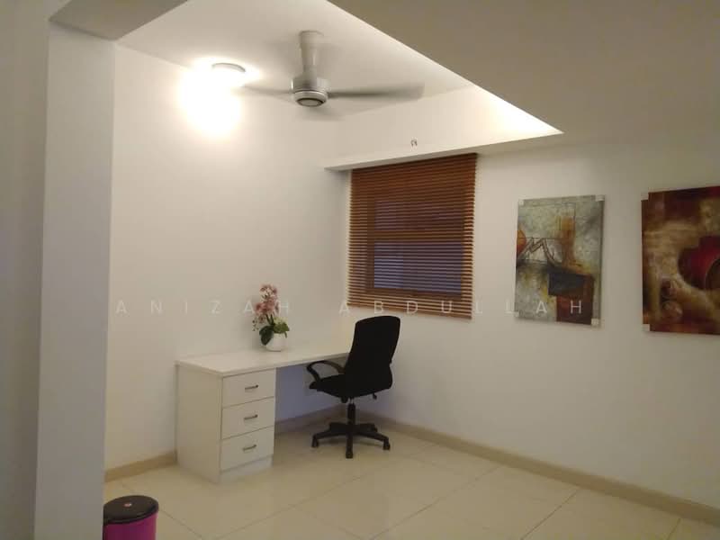Service Residence for Rent at Suasana Bukit Ceylon / Raja Chulan Residences - Anizah Abdullah - Study - PropertyGuru.com.my