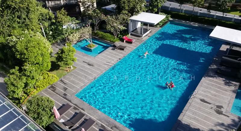 Service Residence for Rent at Suasana Bukit Ceylon / Raja Chulan Residences - Anizah Abdullah - Pool - PropertyGuru.com.my