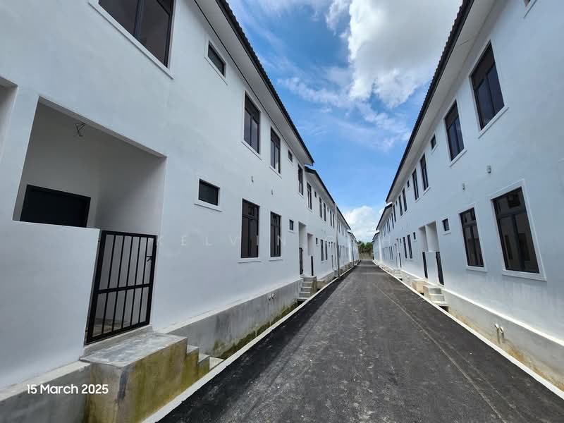 2-storey Terraced House for Sale in Bukit Beruang (Bukit Baru) - Kelvin Goh - Exterior - PropertyGuru.com.my