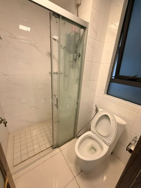 Pangsapuri untuk Disewa di Starview Bay @ Forest City - Hong Charng Lee - Bathroom - PropertyGuru.com.my