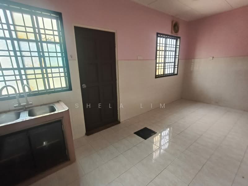 Rumah Teres 2 Tingkat untuk Disewa di Bandar Seri Alam (Masai) - Shela Lim - PropertyGuru.com.my