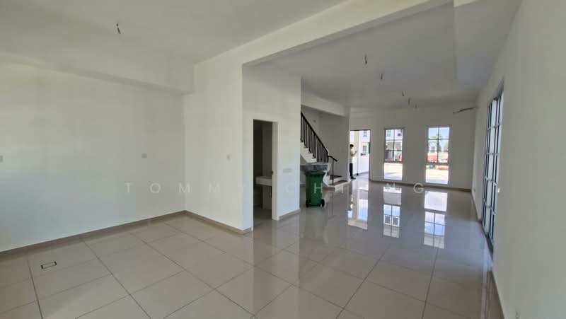 Rumah Teres 2 Tingkat untuk Disewa di Eco Majestic (Semenyih) - TOMMY CHIENG - Living Room - PropertyGuru.com.my