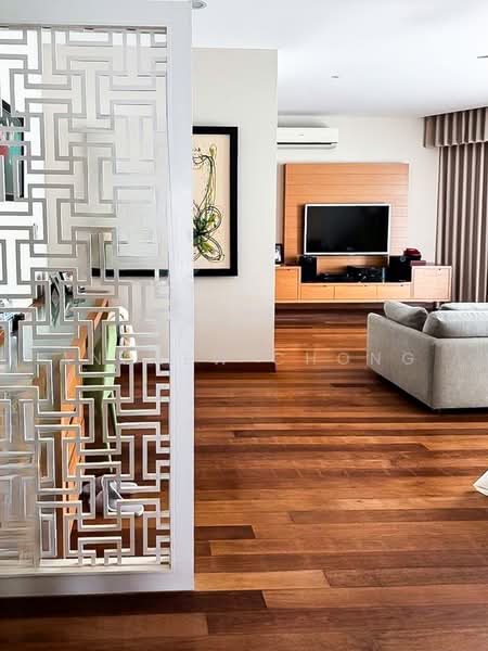 Kondominium untuk Disewa di Gurney Paragon - Andrew Chong - Living Room - PropertyGuru.com.my