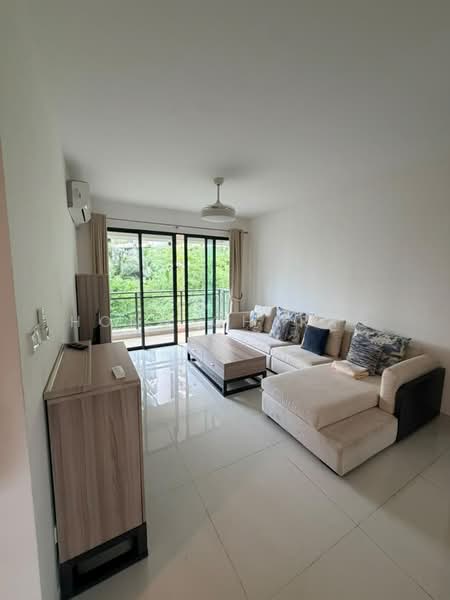 Pangsapuri untuk Disewa di Starview Bay @ Forest City - Hong Charng Lee - Living Room - PropertyGuru.com.my