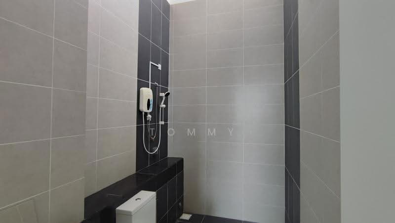 2-storey Terraced House for Rent in Eco Majestic (Semenyih) - TOMMY CHIENG - Bathroom - PropertyGuru.com.my
