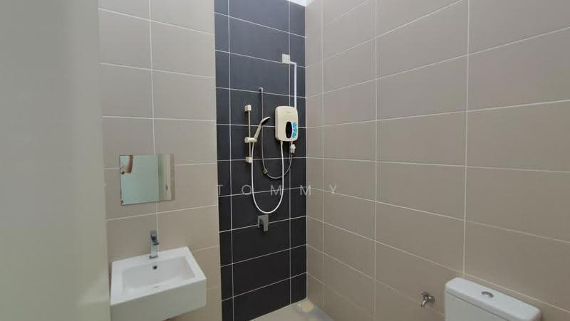 2-storey Terraced House for Rent in Eco Majestic (Semenyih) - TOMMY CHIENG - Bathroom - PropertyGuru.com.my