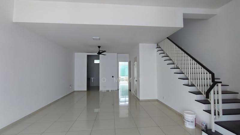 2-storey Terraced House for Rent in Eco Majestic (Semenyih) - TOMMY CHIENG - Living Room - PropertyGuru.com.my