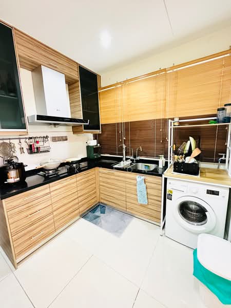 Kondominium untuk Disewa di Zenith Residences - JK Leong - Kitchen - PropertyGuru.com.my