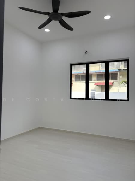 Rumah Teres untuk Dijual di Ujong Pasir (Melaka) - De Costa Timothy - Interior - PropertyGuru.com.my