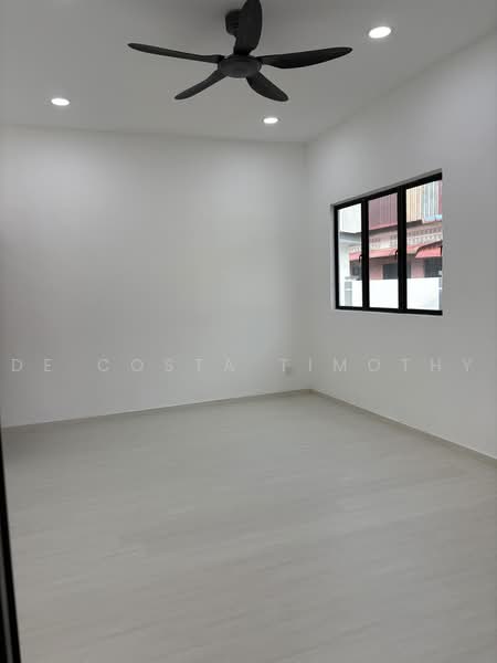 Rumah Teres untuk Dijual di Ujong Pasir (Melaka) - De Costa Timothy - Bedroom - PropertyGuru.com.my