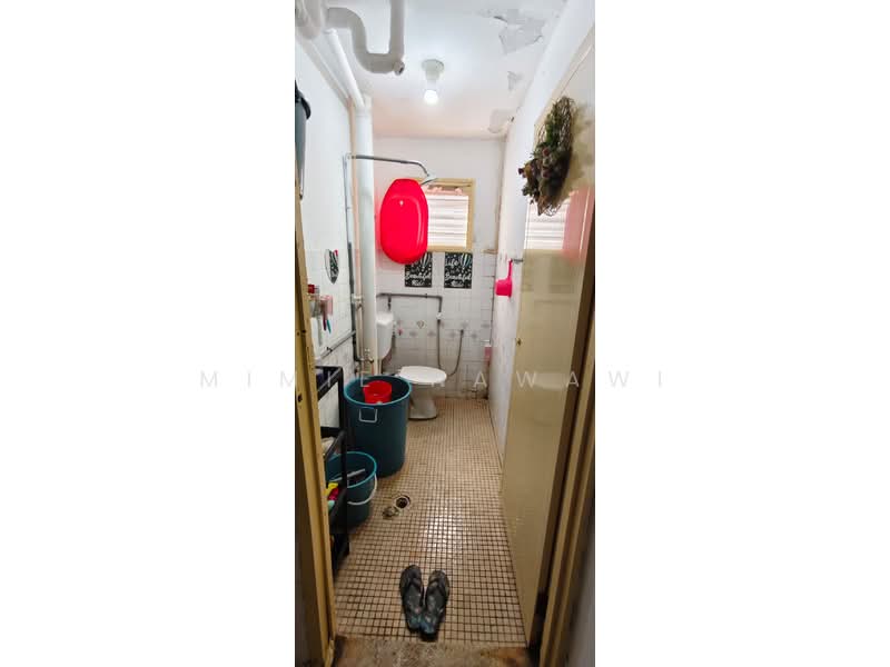 Pangsapuri untuk Dijual di Pandan Jaya Blok M - Mimie Nawawi - Bathroom - PropertyGuru.com.my