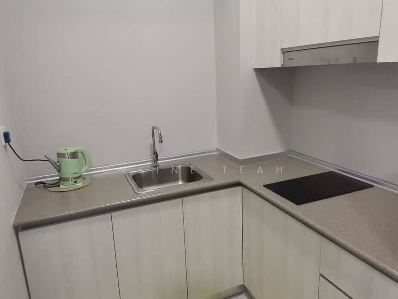 Servis Apartment untuk Disewa di Jesselton Quay CityPads - Celine Teah - Kitchen - PropertyGuru.com.my