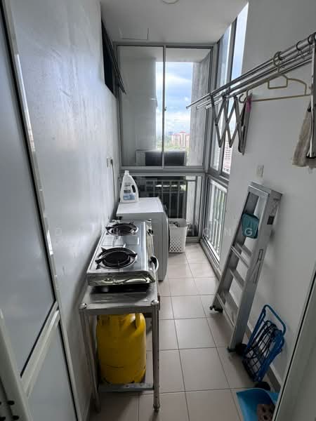 Kondominium untuk Dijual di PARC Regency (Residensi Masai) - Daniel Yong - Balcony - PropertyGuru.com.my