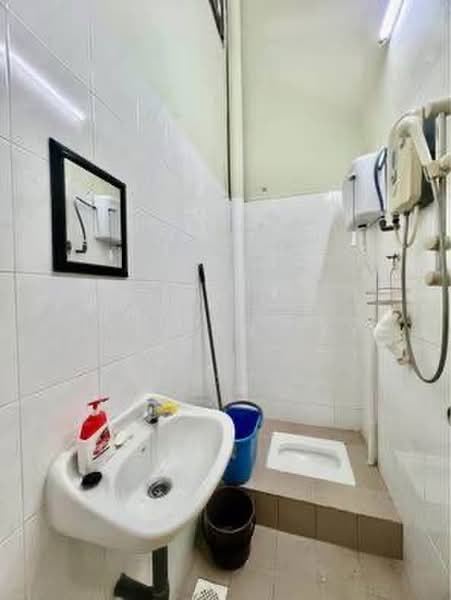 Rumah Teres 1-Tingkat untuk Disewa di Taman Pelangi (Johor Bahru) - See Hon Tay - PropertyGuru.com.my