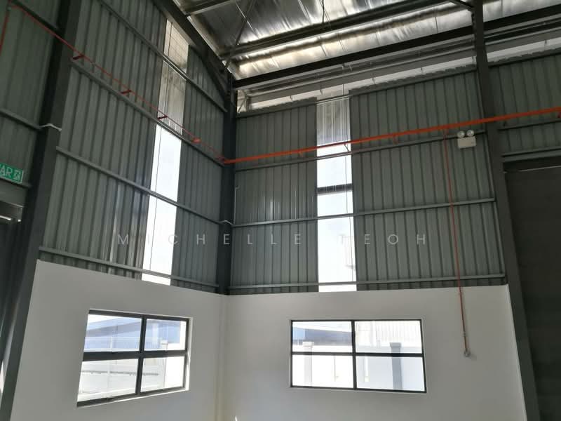 Semi-D Factory for Rent in Serdang (Seri Kembangan) - Michelle Teoh - Interior - PropertyGuru.com.my