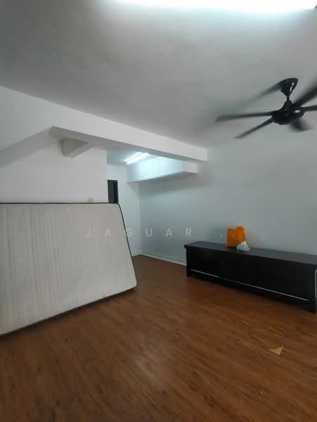 Rumah Teres 2 Tingkat untuk Disewa di Taman Serdang Raya (Seri Kembangan) - Jaguar . - PropertyGuru.com.my