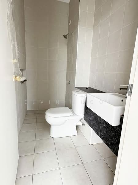 Semi-Detached House for Sale in Eco Forest (Semenyih) - Elvin Chooi - Bathroom - PropertyGuru.com.my
