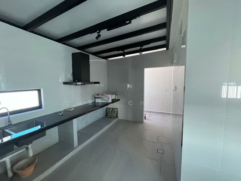 Terraced House for Rent in Sepang (Selangor) - Chris Choo - Kitchen - PropertyGuru.com.my