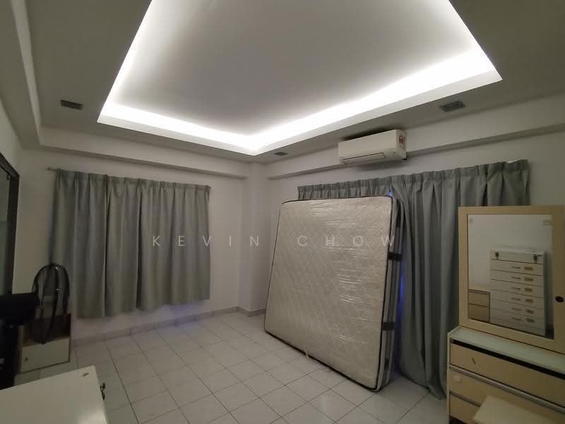 Kondominium untuk Dijual di Endah Ria - Kevin Chow - Bedroom - PropertyGuru.com.my