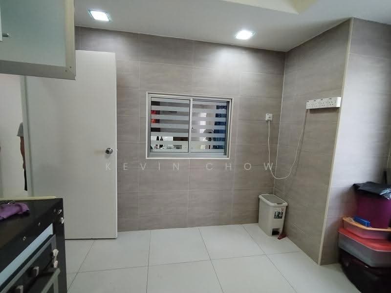 Kondominium untuk Dijual di Endah Ria - Kevin Chow - Kitchen - PropertyGuru.com.my