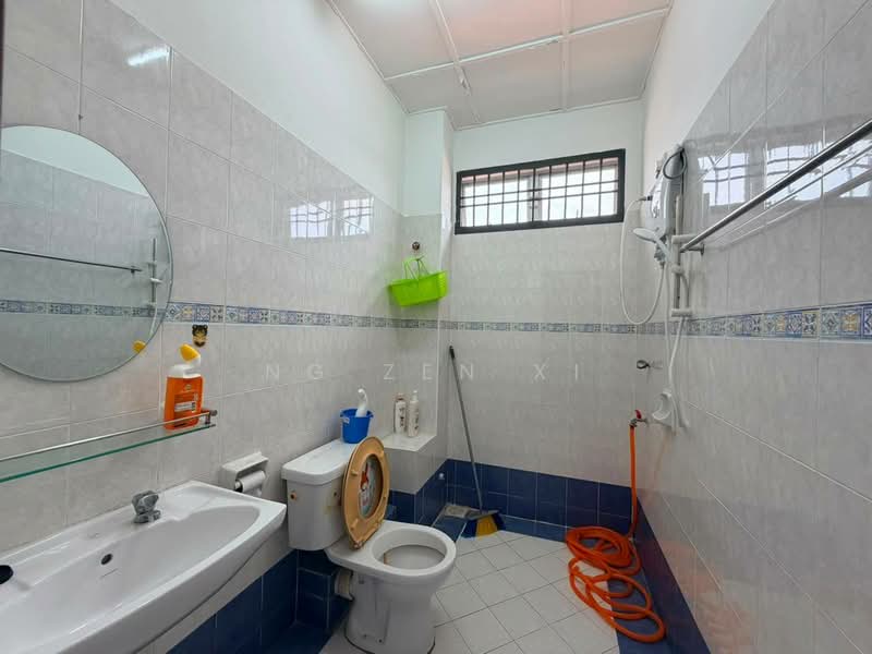 2-storey Terraced House for Sale in Bukit Indah (Iskandar Puteri (Nusajaya)) - NG ZEN XI - Bathroom - PropertyGuru.com.my