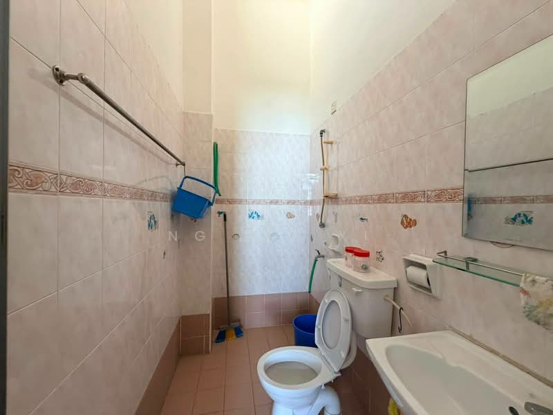 2-storey Terraced House for Sale in Bukit Indah (Iskandar Puteri (Nusajaya)) - NG ZEN XI - Bathroom - PropertyGuru.com.my