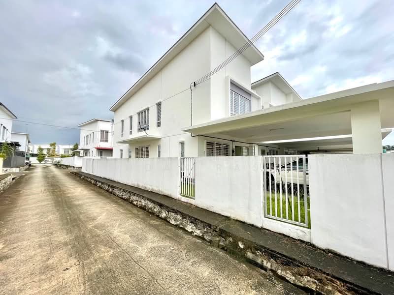 Rumah Teres untuk Dijual di Bandar Sri Sendayan (Negeri Sembilan) - Rashdan Rashid - PropertyGuru.com.my
