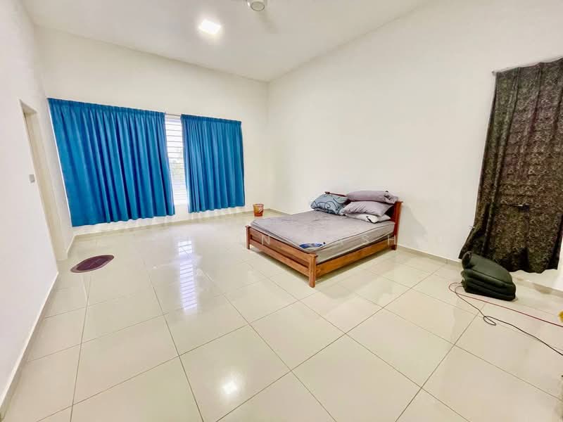 Rumah Teres untuk Dijual di Bandar Sri Sendayan (Negeri Sembilan) - Rashdan Rashid - PropertyGuru.com.my