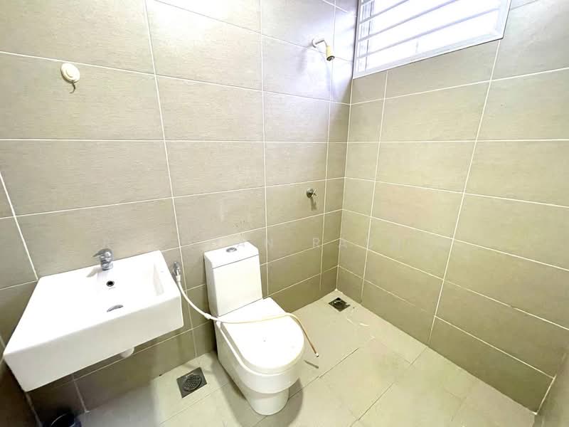 Rumah Teres untuk Dijual di Bandar Sri Sendayan (Negeri Sembilan) - Rashdan Rashid - PropertyGuru.com.my