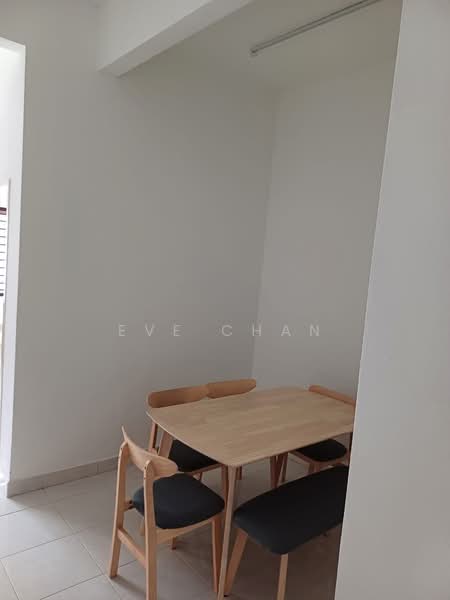 1-storey Terraced House for Sale in Taman Seri Austin (Tebrau) - Eve Chan - Dining Room - PropertyGuru.com.my