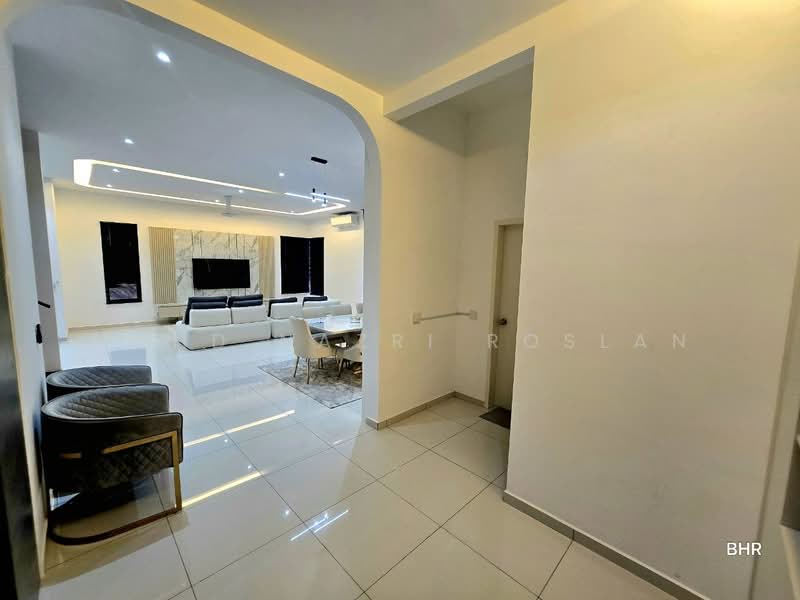 Rumah Berkembar untuk Dijual di Alam Sari (Bangi) - Mohd Nazri Roslan - PropertyGuru.com.my