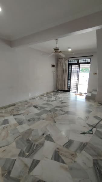 2-storey Terraced House for Sale in Taman Tan Sri Yaacob (Johor Bahru) - Kratos Wong - PropertyGuru.com.my