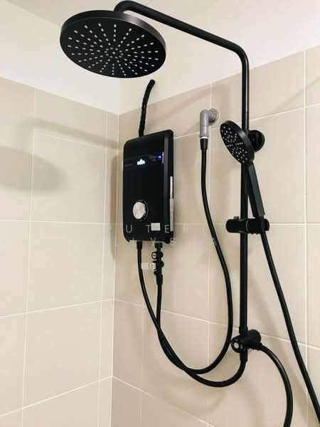Pangsapuri untuk Disewa di Residensi Seri Wahyu - Puteri Ellysha - Bathroom - PropertyGuru.com.my
