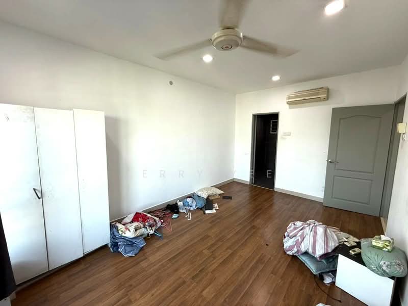 Kondominium untuk Dijual di Seri Puteri - Terry Yee - Bedroom - PropertyGuru.com.my
