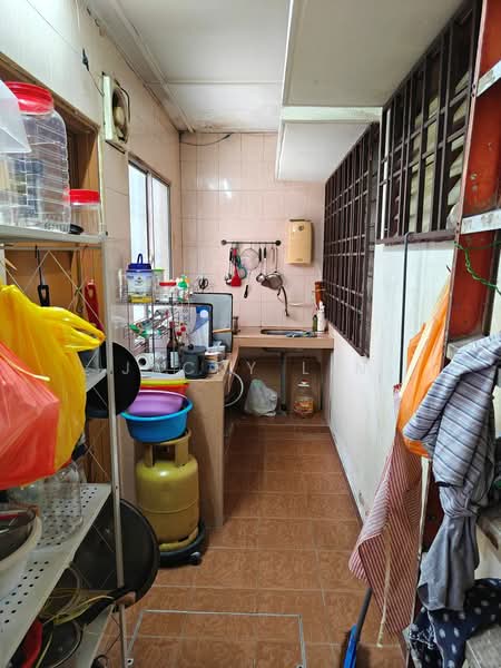 2-storey Terraced House for Sale in Taman Mutiara Bukit Kemuning (Shah Alam) - Jacky Lin - Kitchen - PropertyGuru.com.my