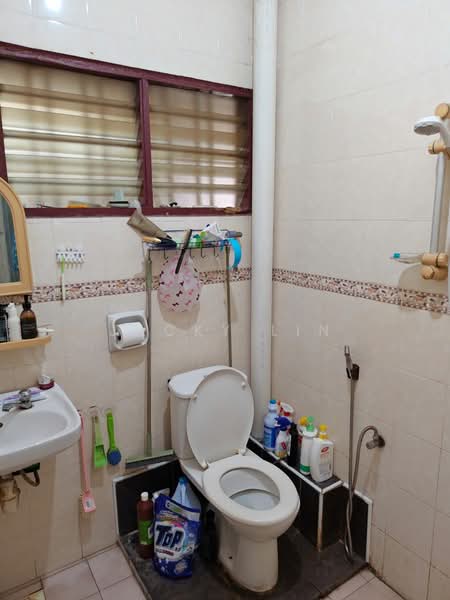 2-storey Terraced House for Sale in Taman Mutiara Bukit Kemuning (Shah Alam) - Jacky Lin - Bathroom - PropertyGuru.com.my