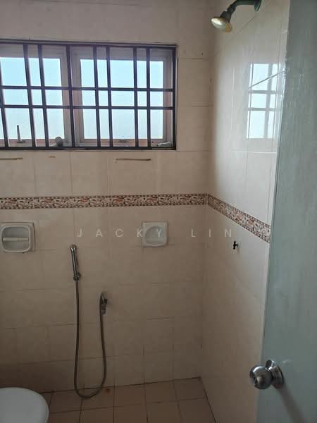 2-storey Terraced House for Sale in Taman Mutiara Bukit Kemuning (Shah Alam) - Jacky Lin - Bathroom - PropertyGuru.com.my
