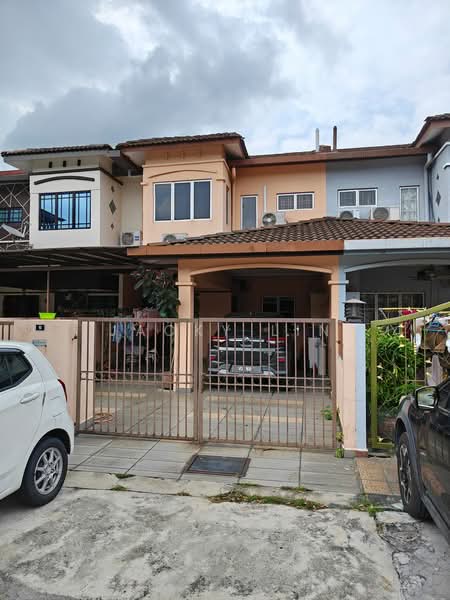 2-storey Terraced House for Sale in Taman Mutiara Bukit Kemuning (Shah Alam) - Jacky Lin - Exterior - PropertyGuru.com.my