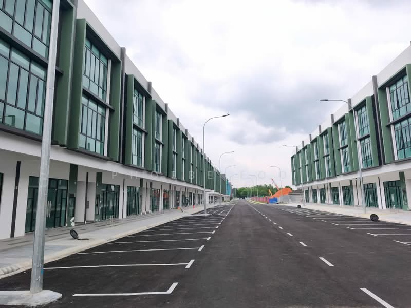 Shop / Office for Rent in Bandar Baru Permas Jaya (Permas Jaya) - Phoebe Foo - Exterior - PropertyGuru.com.my