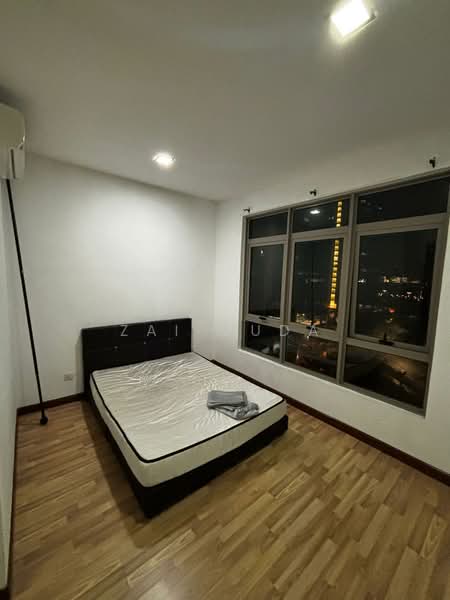 Service Residence for Rent at Shaftsbury Residence - Zai Muda - PropertyGuru.com.my