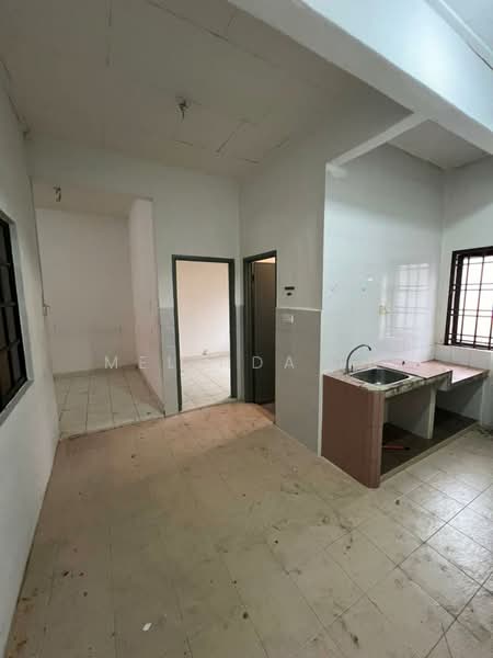 1-storey Terraced House for Sale in Kangkar Pulai (Skudai) - Melinda Ee - Kitchen - PropertyGuru.com.my