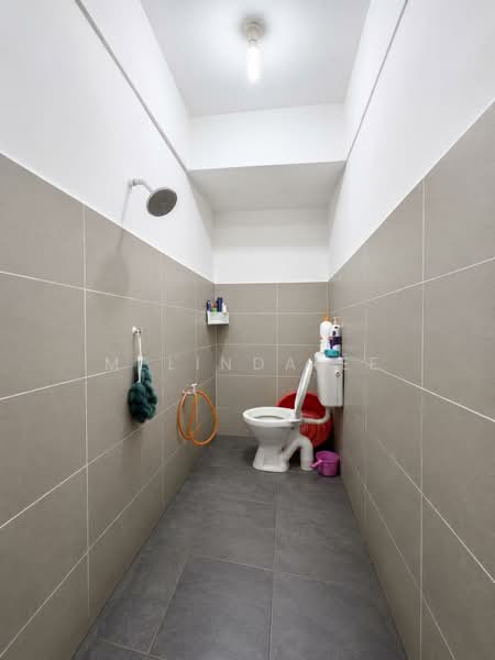 Rumah Teres 2 Tingkat untuk Dijual di Taman Rinting (Masai) - Melinda Ee - Bathroom - PropertyGuru.com.my